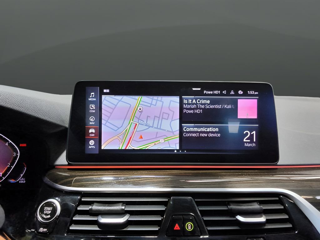 Used 2023 BMW 530i xDrive w/ Premium Package image 18