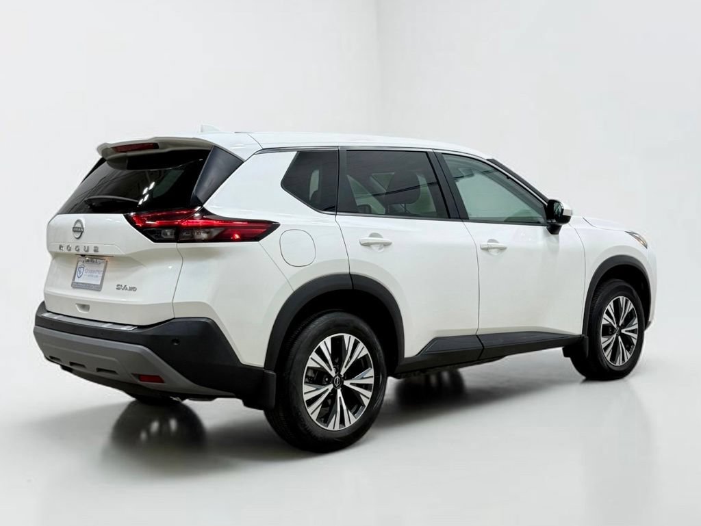 Used 2023 Nissan Rogue SV AWD/4WD image 17