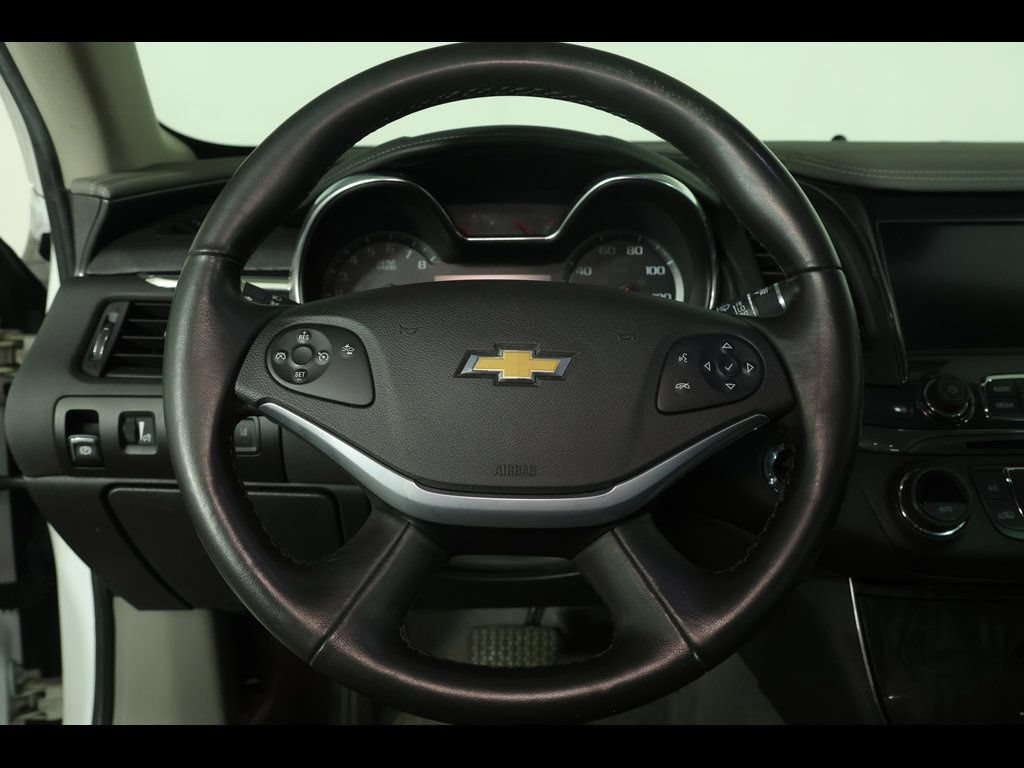 Used 2014 Chevrolet Impala LT FWD image 15