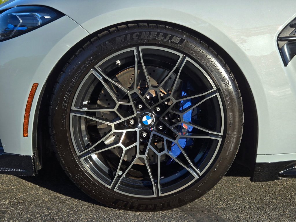 Used 2021 BMW M3 Competition w/ Executive Package RWD image 9