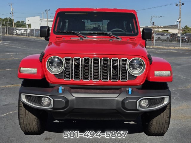 Used 2024 Jeep Wrangler Unlimited Sahara AWD/4WD image 8