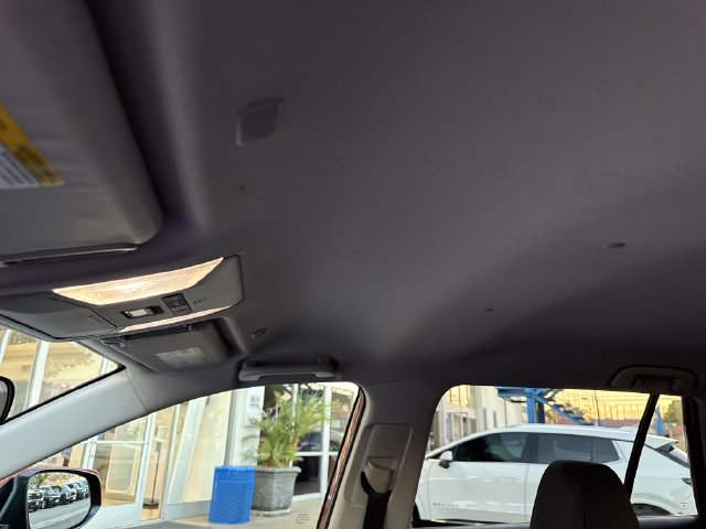 Used 2025 Toyota RAV4 XLE FWD image 21