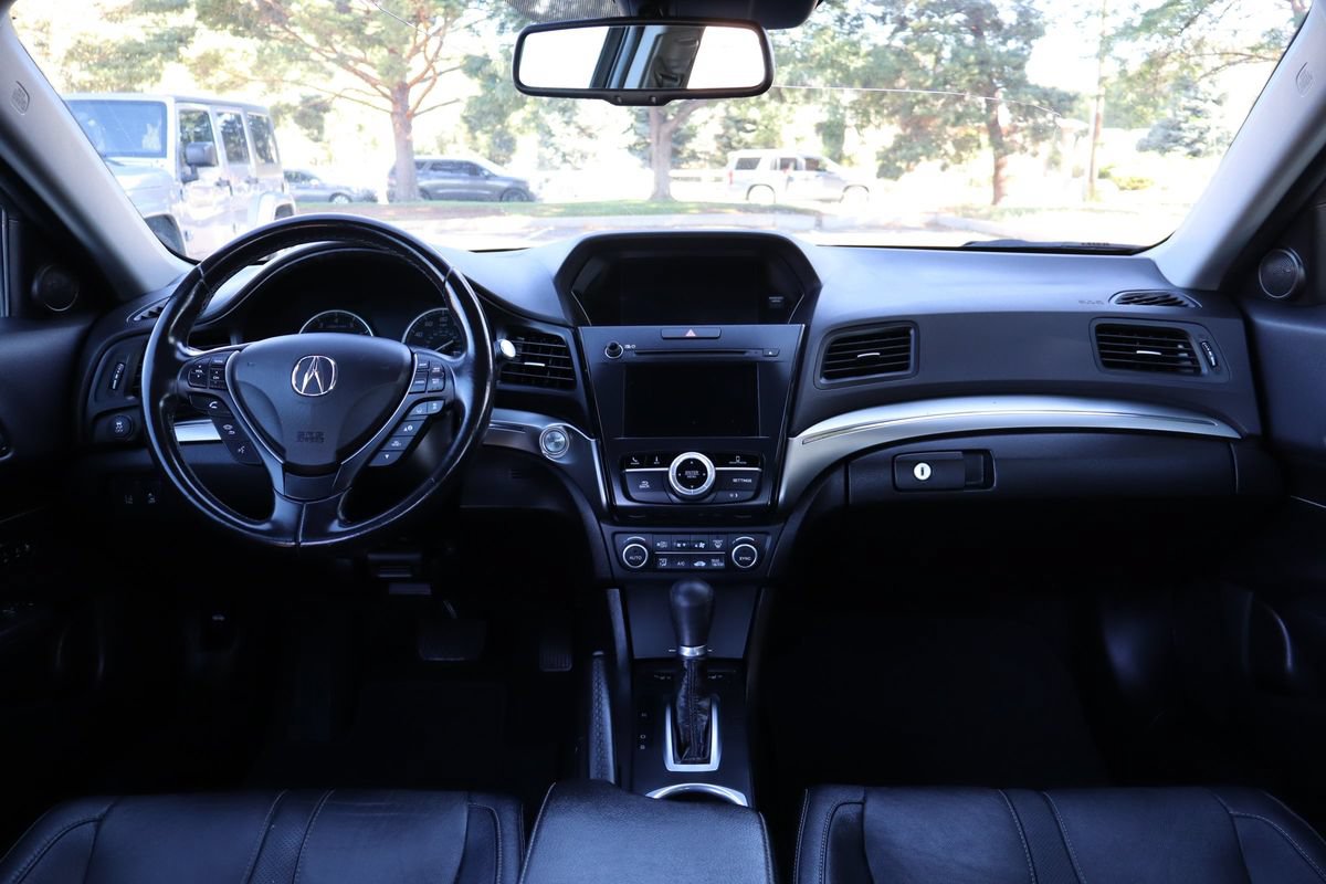 Used 2020 Acura ILX w/ Premium Package FWD image 16