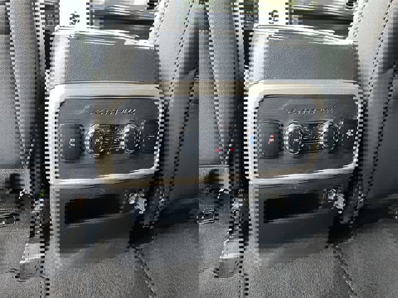 Used 2023 Ford Expedition Timberline image 28