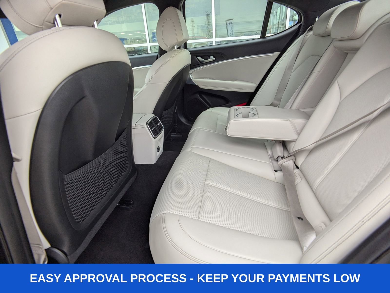 Used 2024 Genesis G70 2.5T image 15