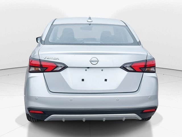 New 2025 Nissan Versa SV w/ Trunk Package image 8