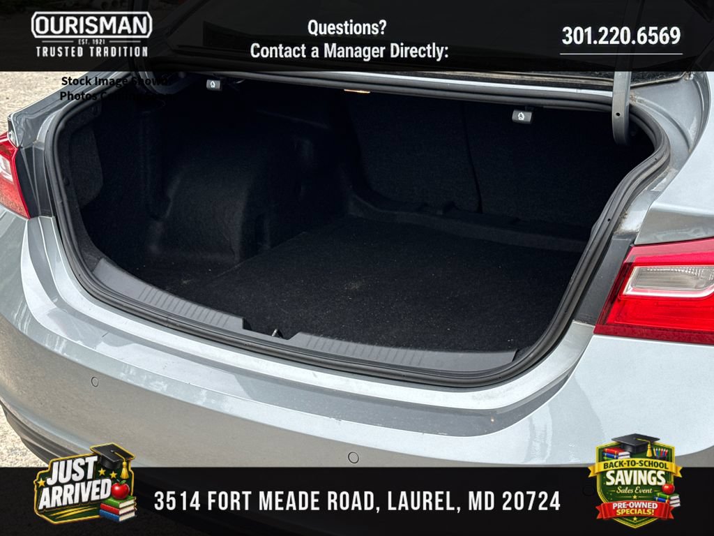 Used 2024 Chevrolet Malibu LT FWD image 19
