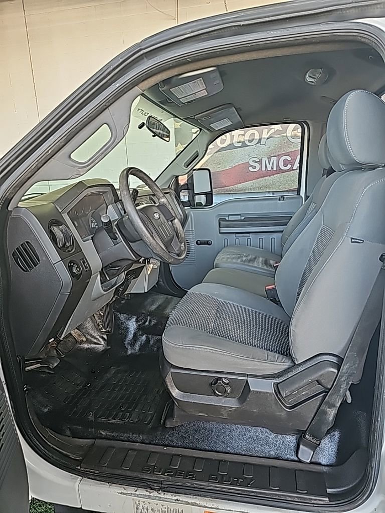 Used 2013 Ford F550 2WD Regular Cab Super Duty w/ Payload Upgrade Pkg image 13