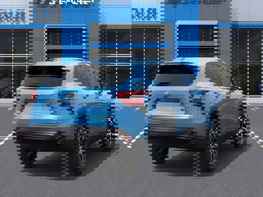 New 2026 Chevrolet Trax RS w/ Sunroof Package image 4