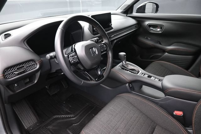 Certified 2025 Honda HR-V Sport image 18