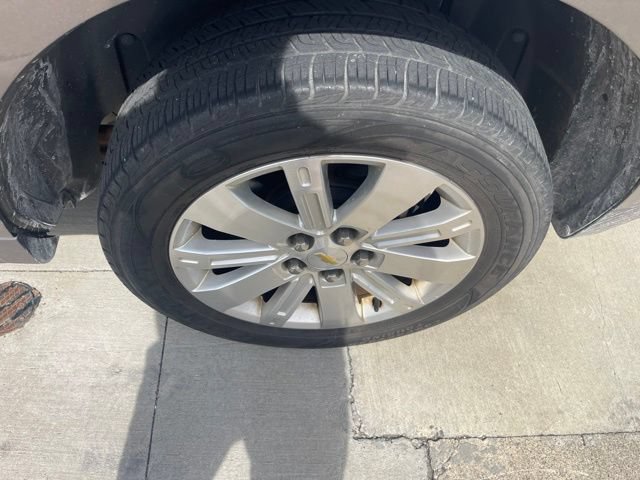 Used 2011 Chevrolet Equinox LT AWD/4WD image 18