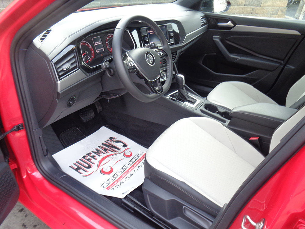 Used 2020 Volkswagen Jetta R-Line image 12