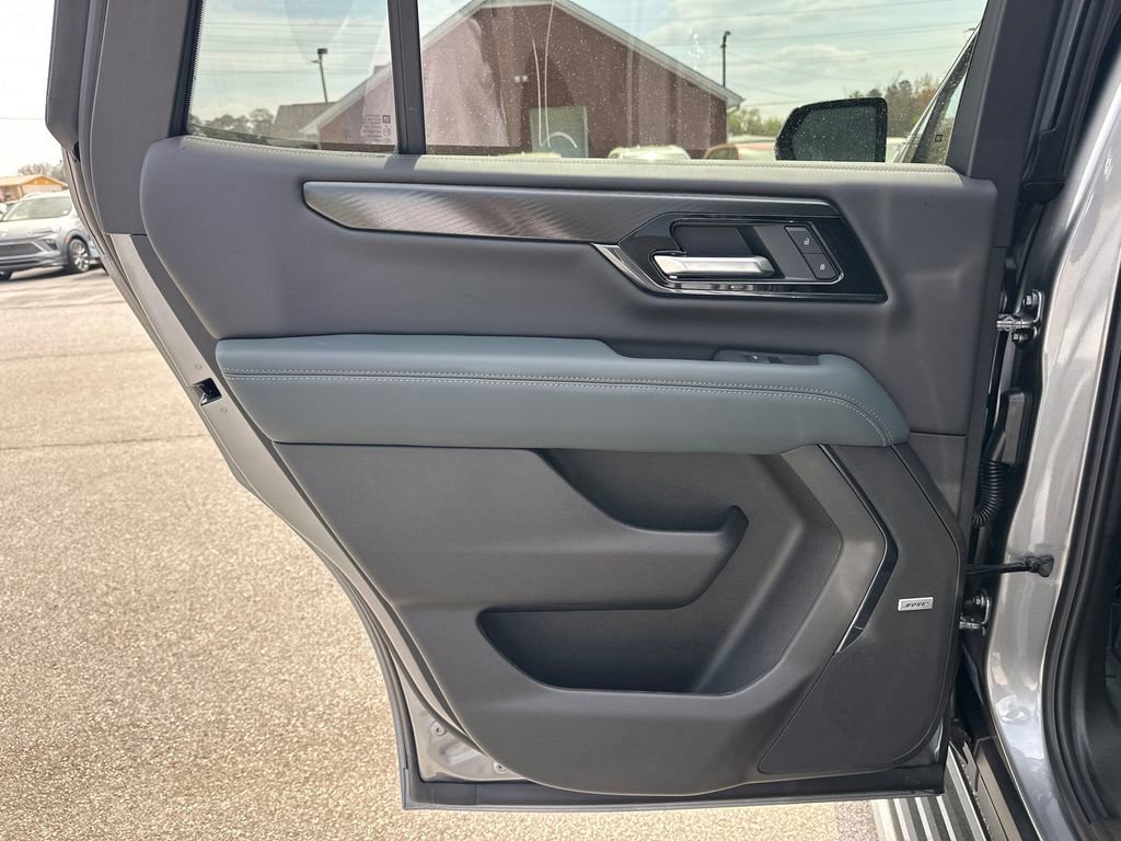 New 2026 GMC Yukon AT4 w/ AT4 Premium Plus Package image 22