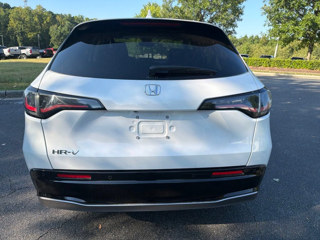 Used 2026 Honda HR-V EX-L image 6