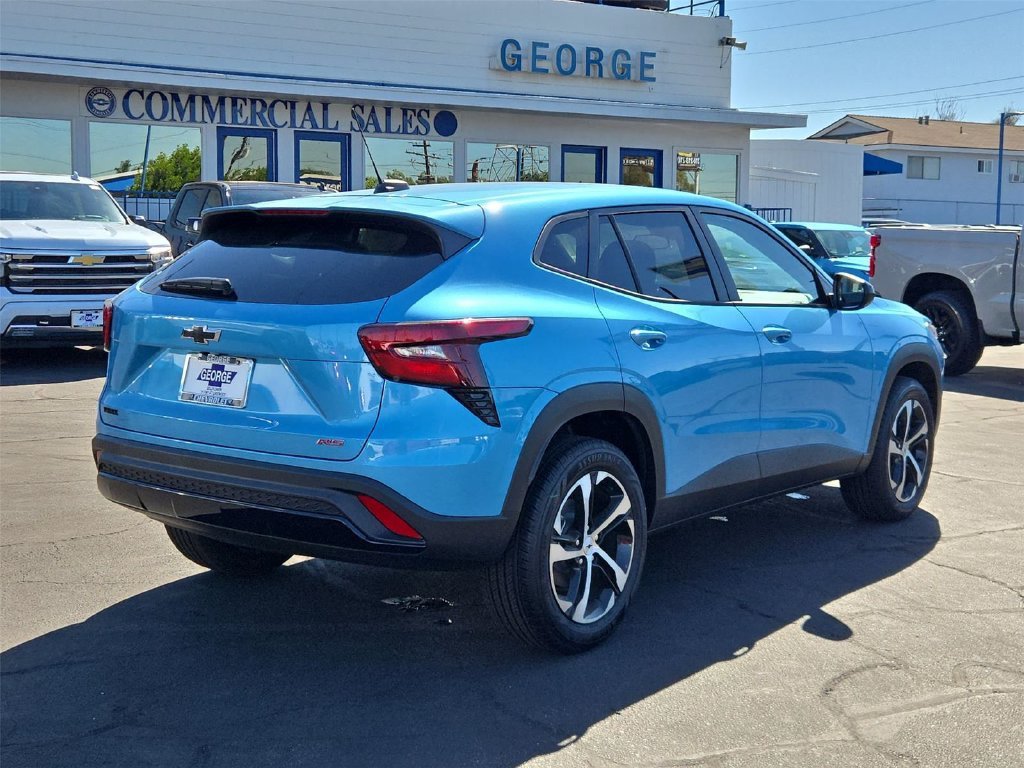 New 2026 Chevrolet Trax RS FWD image 27