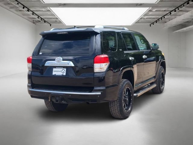 Used 2012 Toyota 4Runner SR5 AWD/4WD image 6