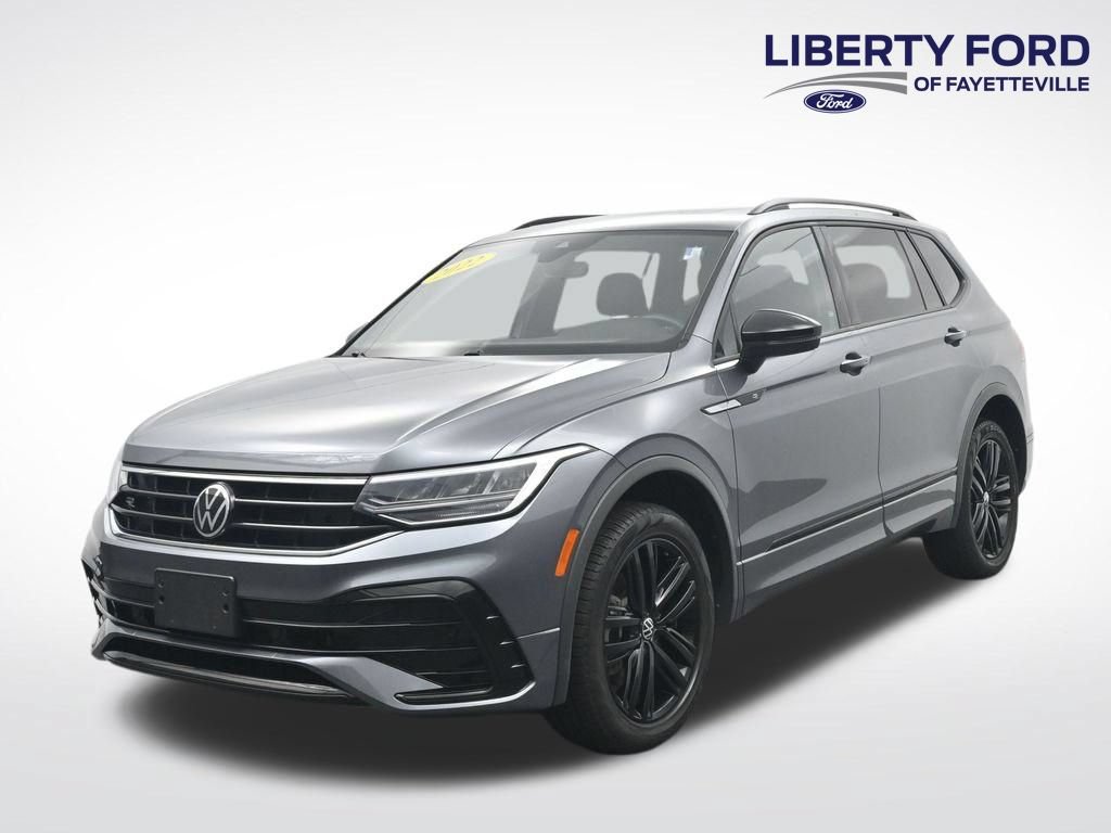 Used 2022 Volkswagen Tiguan SE R-Line