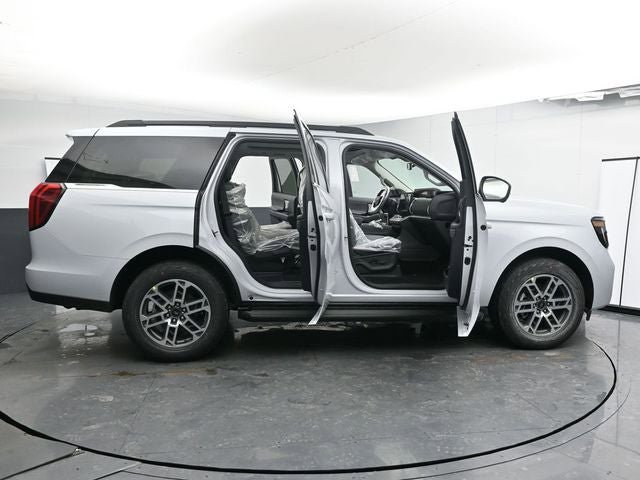 New 2026 Ford Expedition Active AWD/4WD image 35