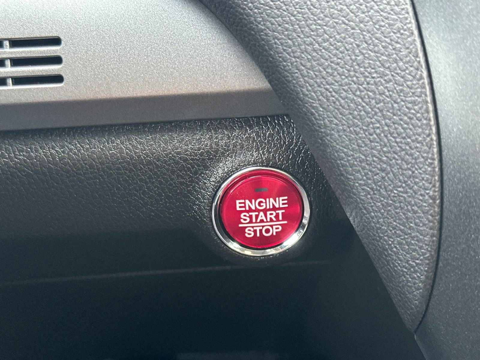 Used 2016 Acura RDX AWD image 21