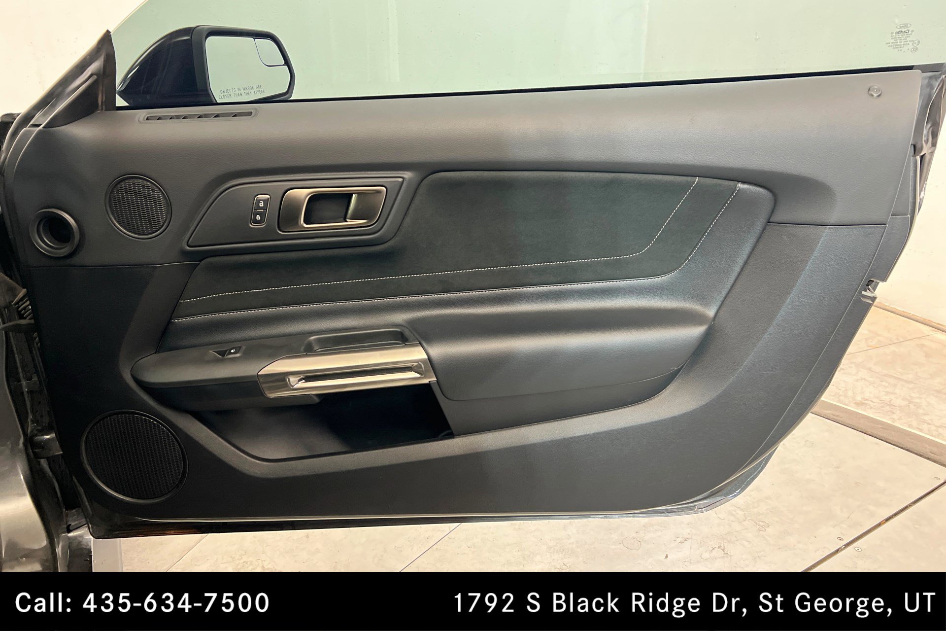 Used 2017 Ford Mustang Shelby GT350 image 18