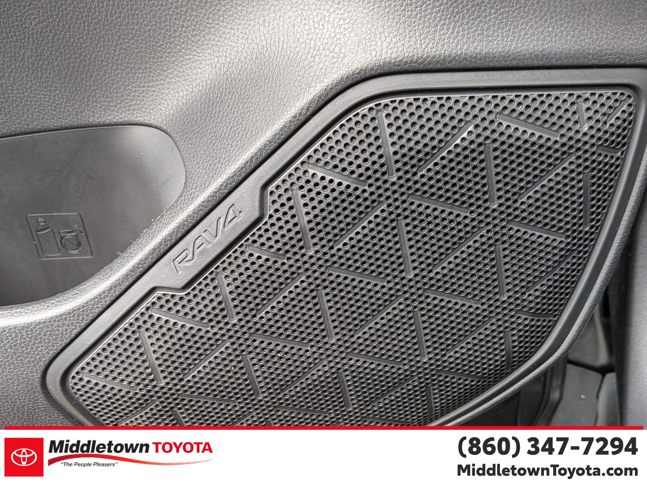 Certified 2025 Toyota RAV4 XLE AWD/4WD image 12