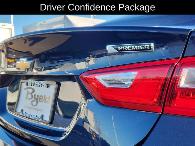 Used 2018 Chevrolet Malibu Premier w/ Premier Sun and Wheel Package image 15