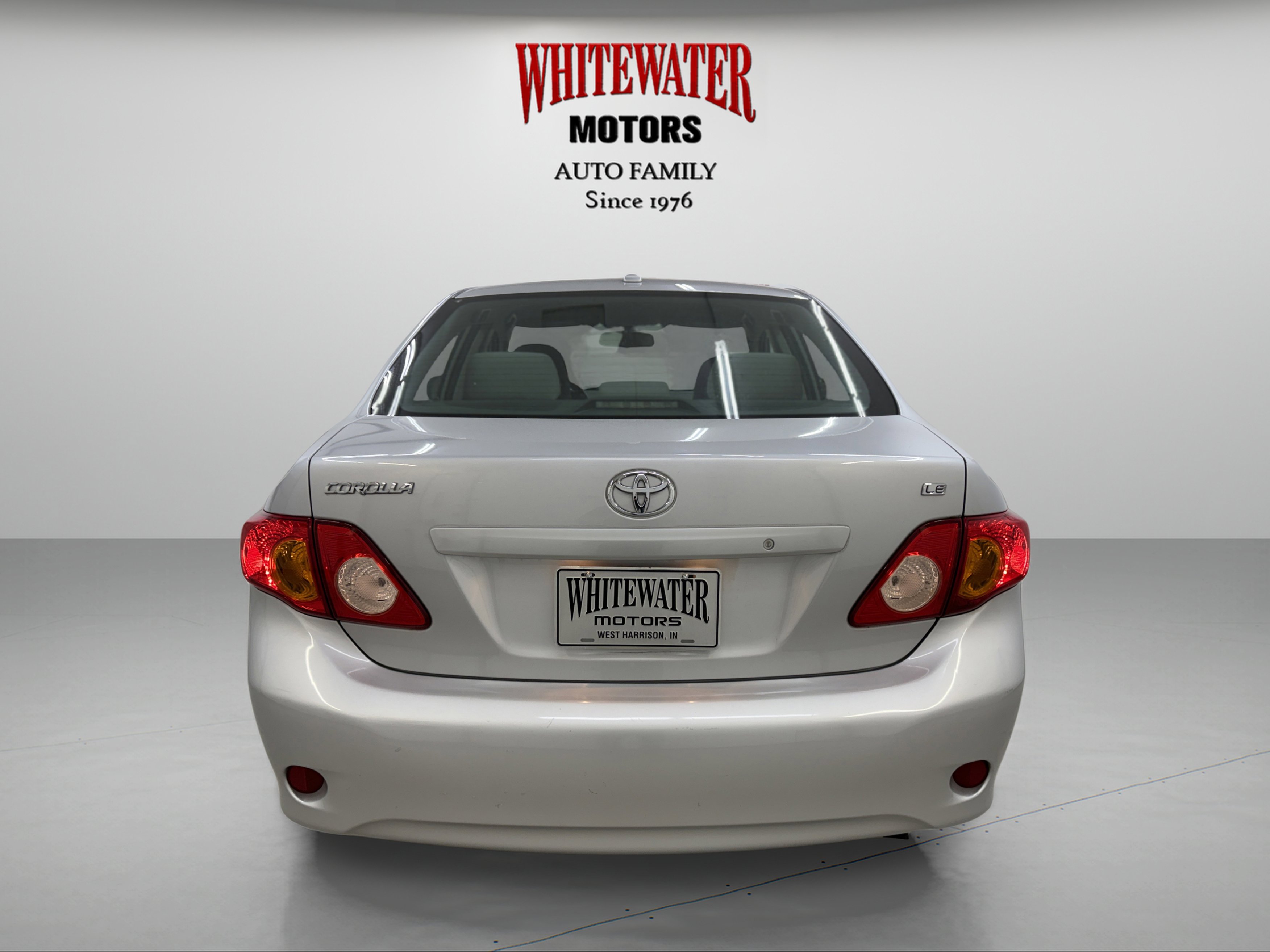 Used 2010 Toyota Corolla LE image 3
