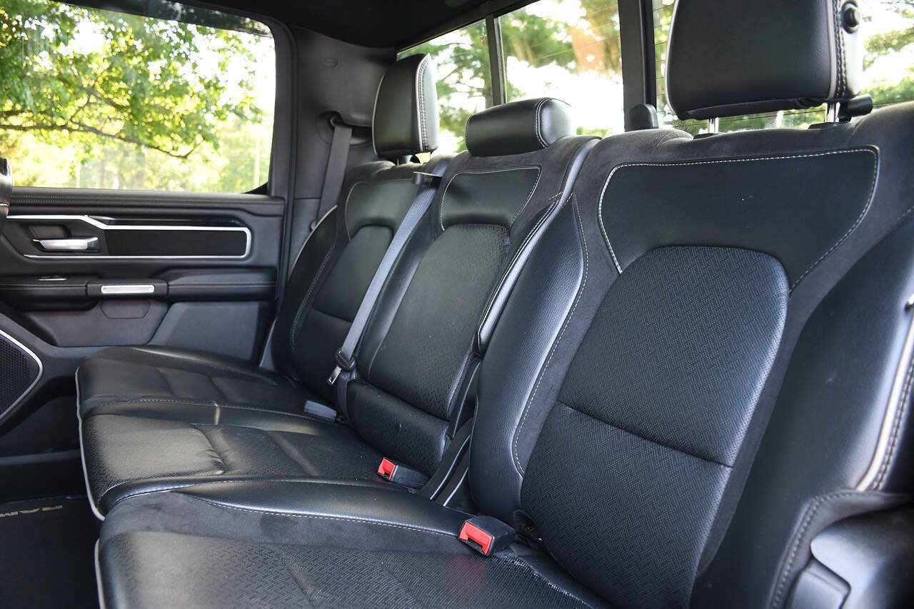 Used 2020 RAM 1500 Laramie w/ Sport Appearance Package AWD/4WD image 15