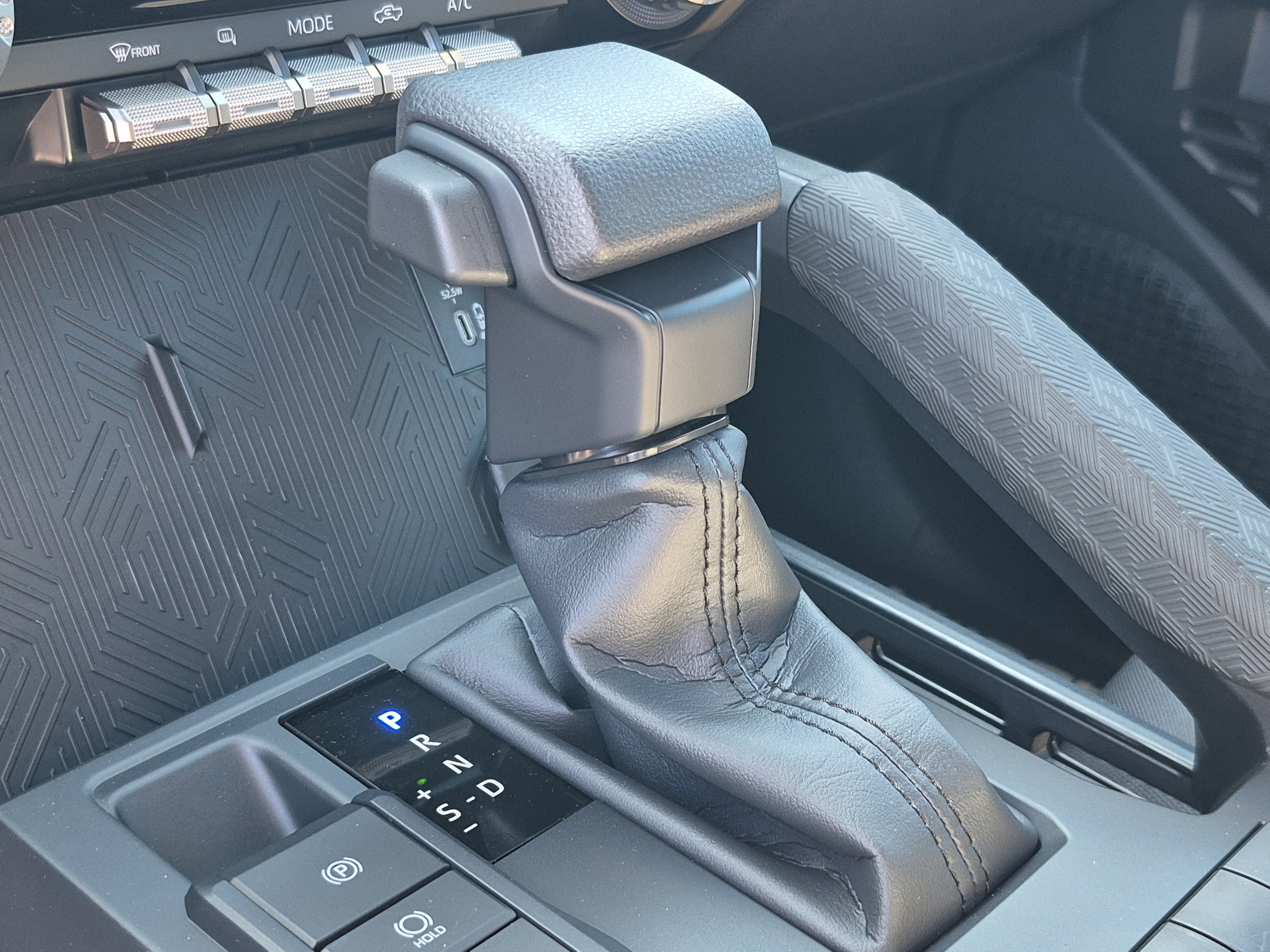 Used 2025 Toyota Tacoma SR5 image 28