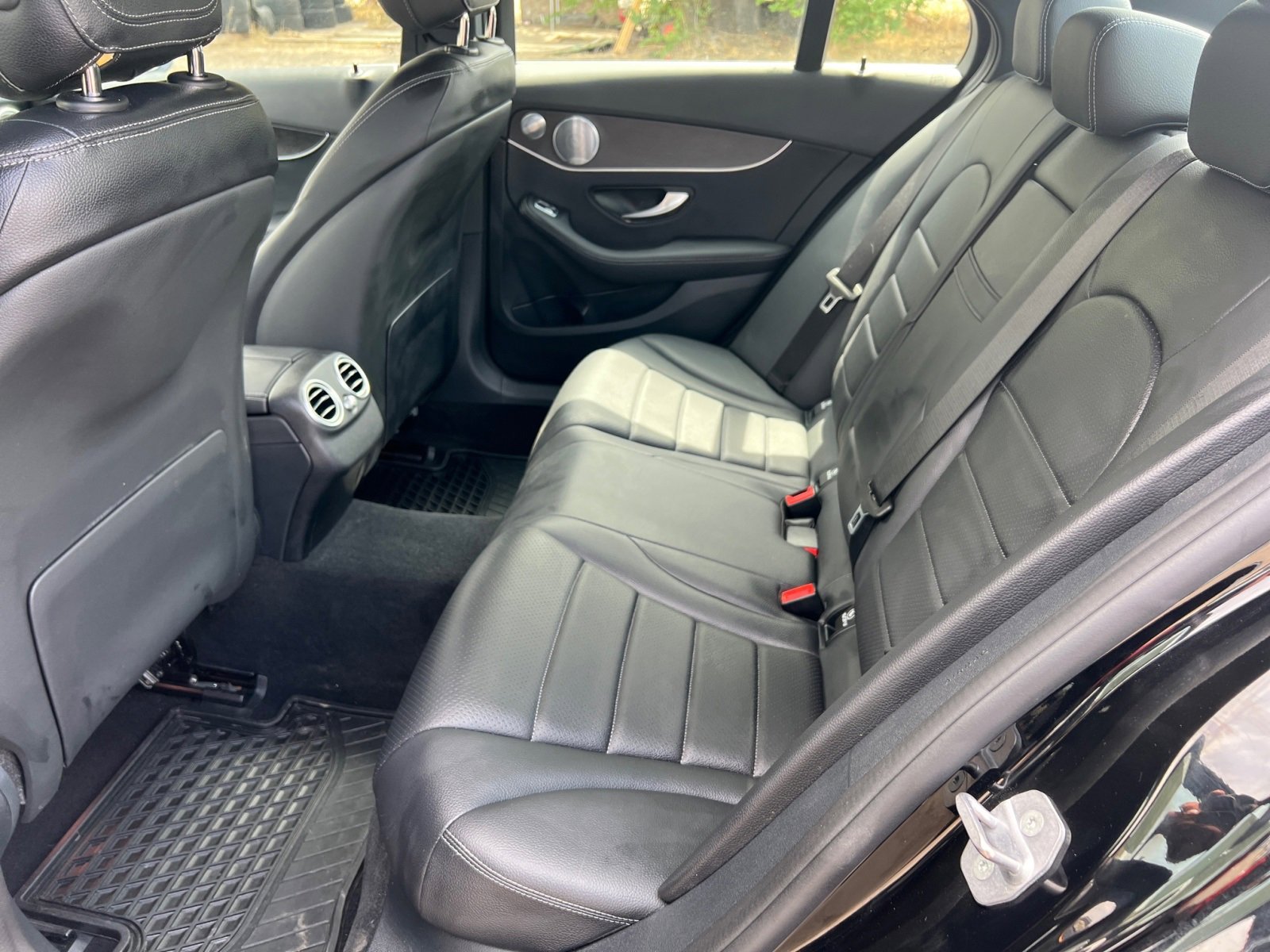 Used 2021 Mercedes-Benz C 300 4MATIC Sedan image 29