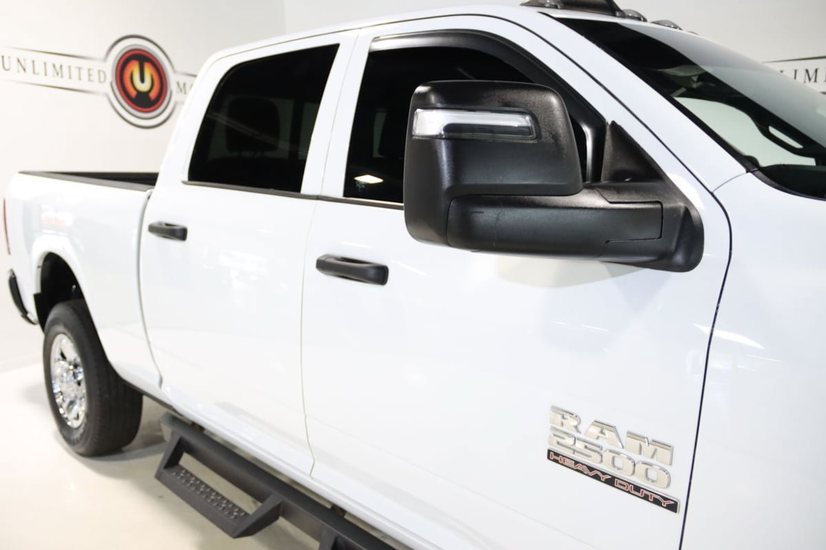Used 2024 RAM 2500 Tradesman w/ Chrome Appearance Group AWD/4WD image 10