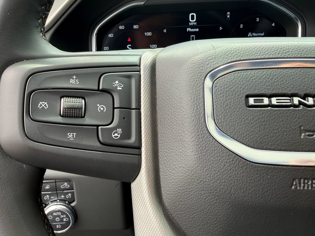 Used 2024 GMC Sierra 3500 Denali w/ Denali Reserve Package AWD/4WD image 24
