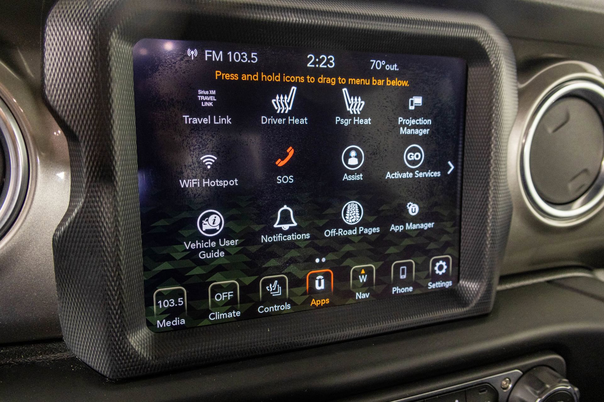 Used 2020 Jeep Gladiator Overland AWD/4WD image 28