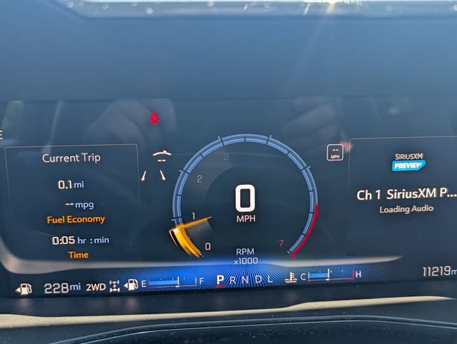 Used 2024 Chevrolet Colorado ZR2 w/ ZR2 Convenience Package III AWD/4WD image 23