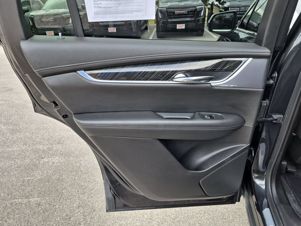 Used 2020 Cadillac XT6 Premium Luxury FWD image 35