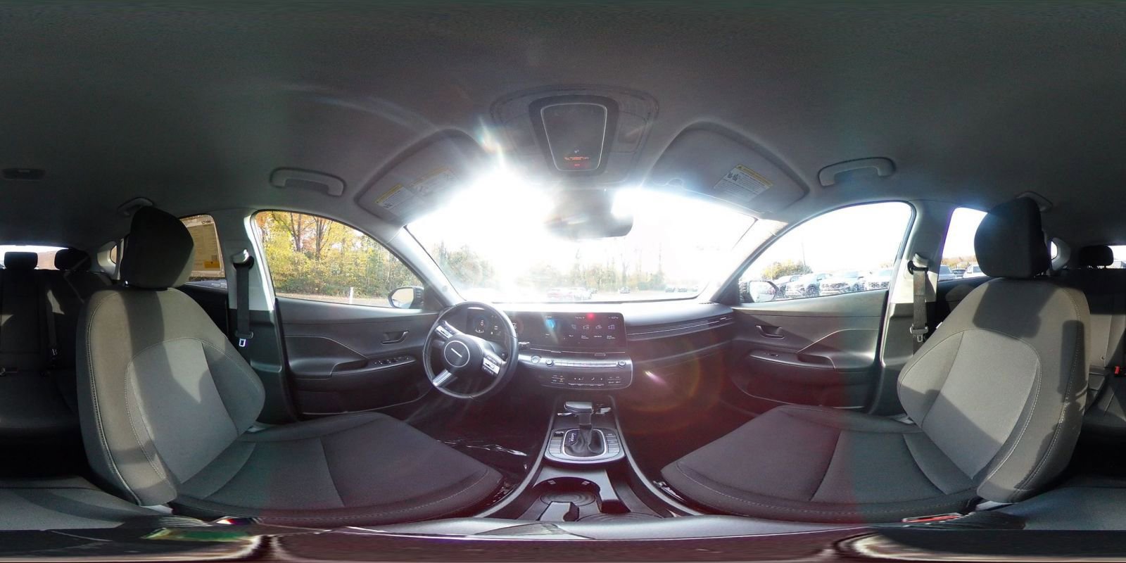 Used 2025 Hyundai Kona SEL image 38