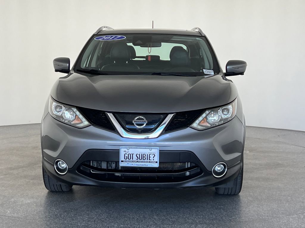 Used 2017 Nissan Rogue Sport SL w/ SL Premium Package FWD image 10