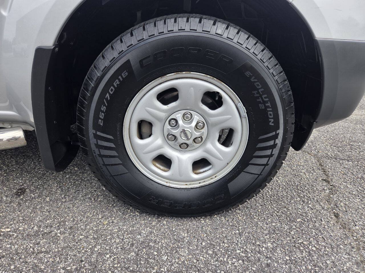 Used 2012 Nissan Frontier S AWD/4WD image 7