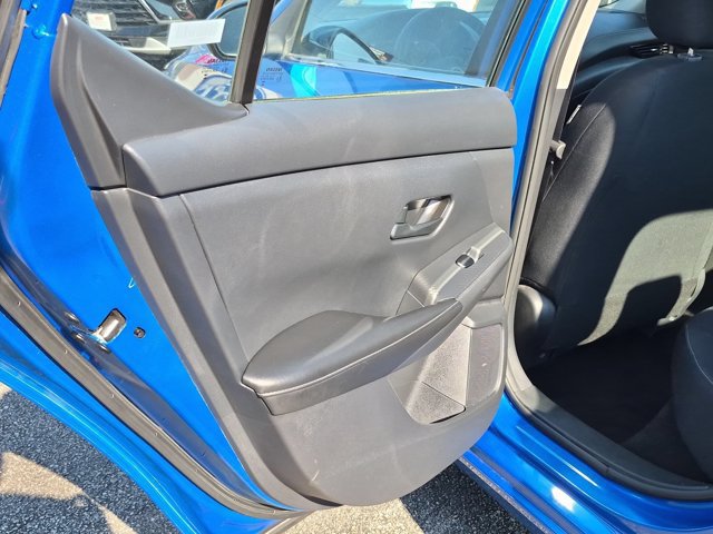 Used 2025 Nissan Sentra SV FWD image 21