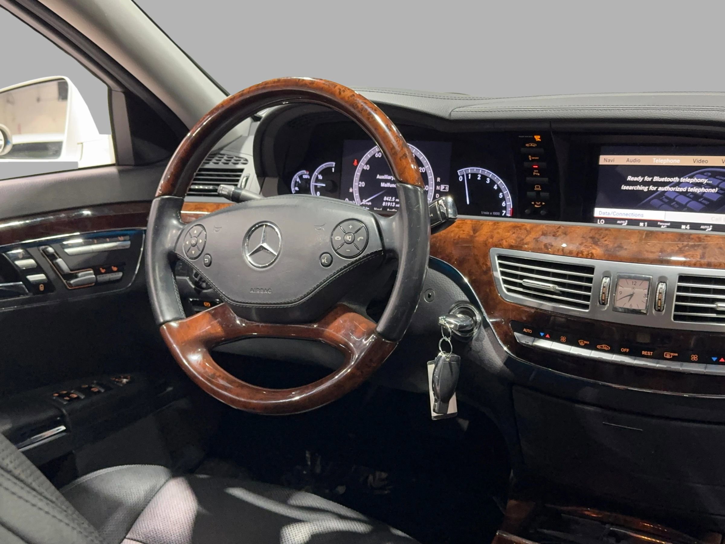 Used 2013 Mercedes-Benz S 550 image 25