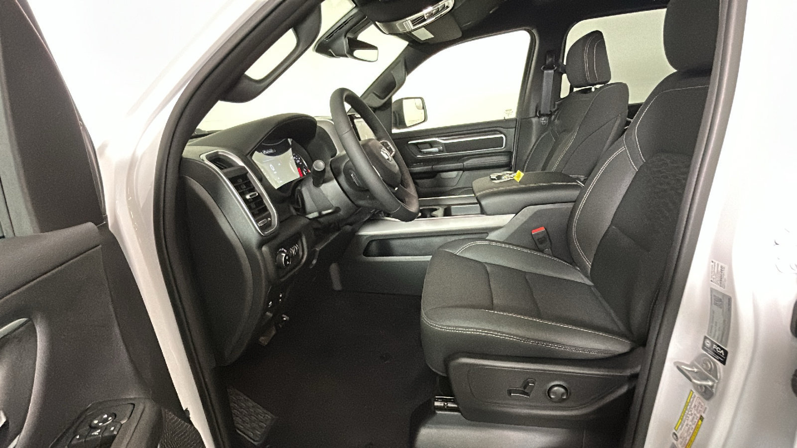 Used 2026 RAM 1500 Big Horn AWD/4WD image 14