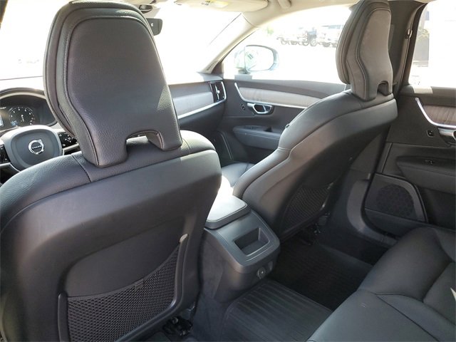 Used 2021 Volvo V90 T6 Cross Country image 29