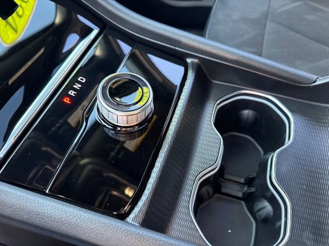 Used 2024 Jeep Grand Cherokee Altitude image 19