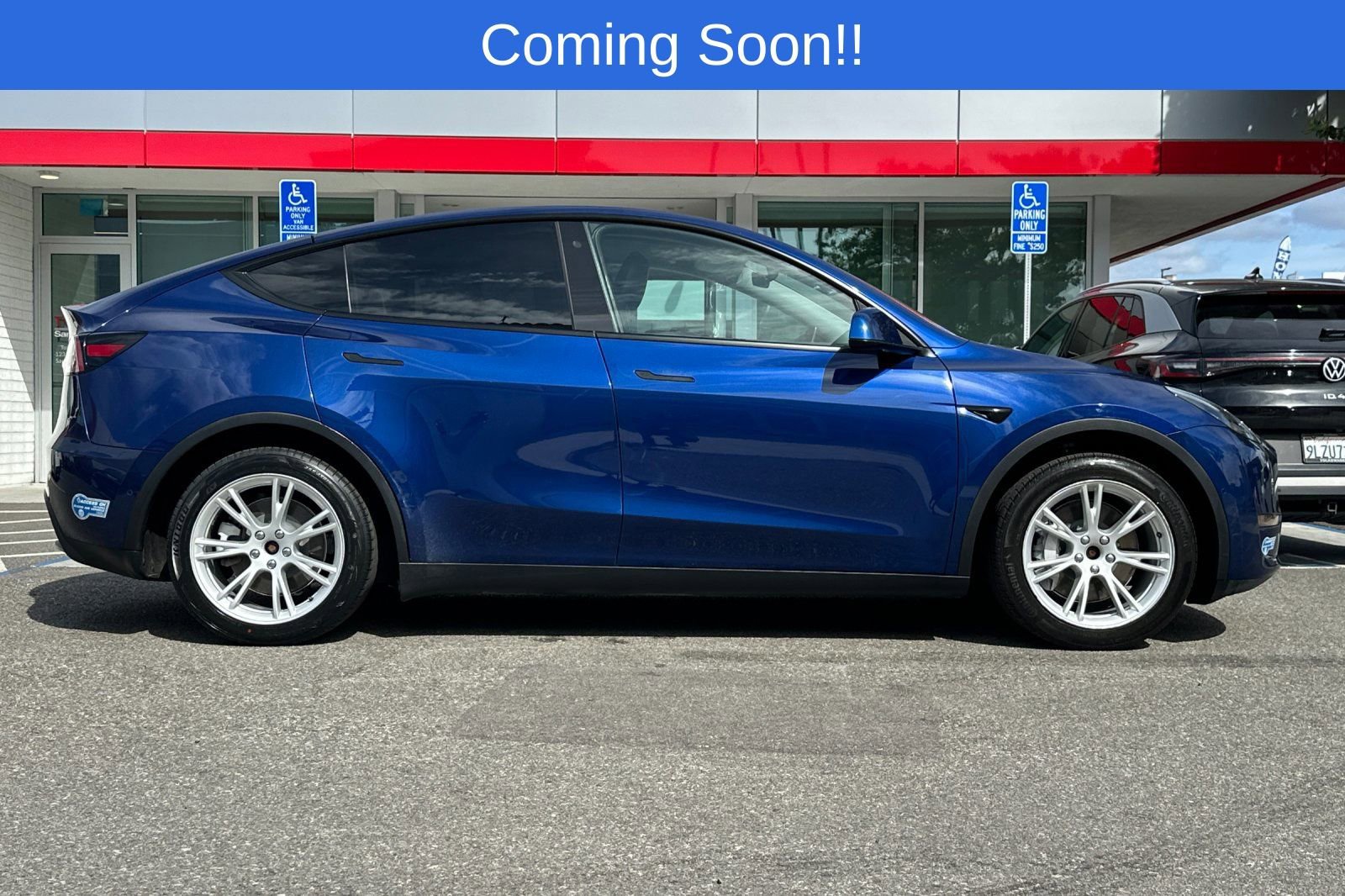 Used 2020 Tesla Model Y Long Range AWD/4WD image 3