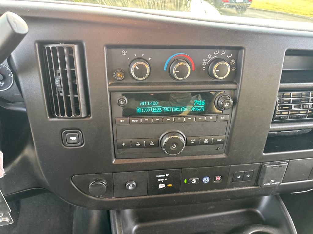 Used 2024 Chevrolet Express 3500 LT w/ LT Preferred Equipment Group image 19