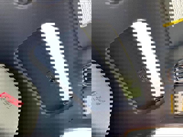 New 2026 Chevrolet Trax RS w/ Sunroof Package image 28