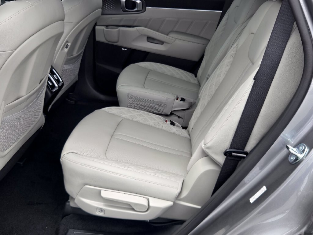 New 2026 Kia Sorento SX Prestige AWD/4WD image 8
