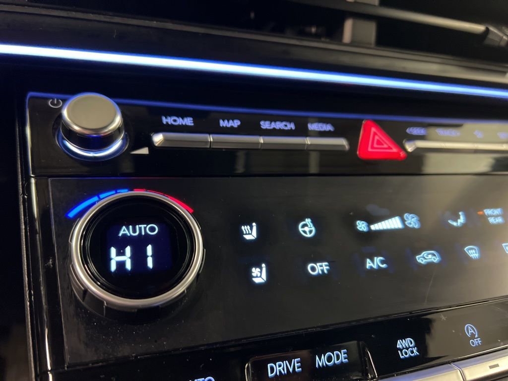 Used 2025 Hyundai Santa Fe Calligraphy image 17