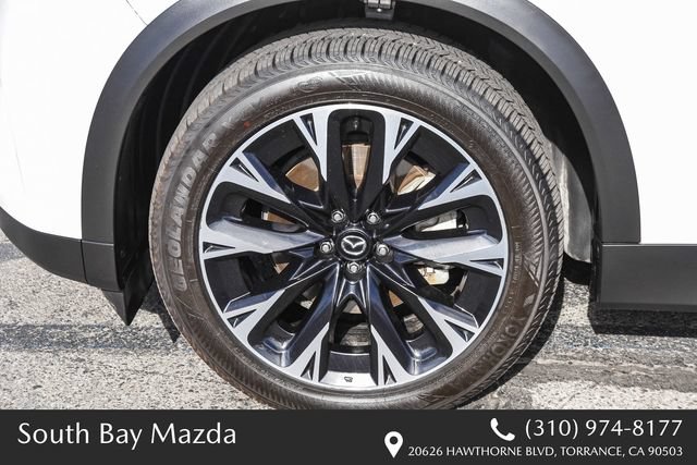 Certified 2024 MAZDA CX-90 Plug-In Hybrid w/ Premium Pkg AWD/4WD image 11