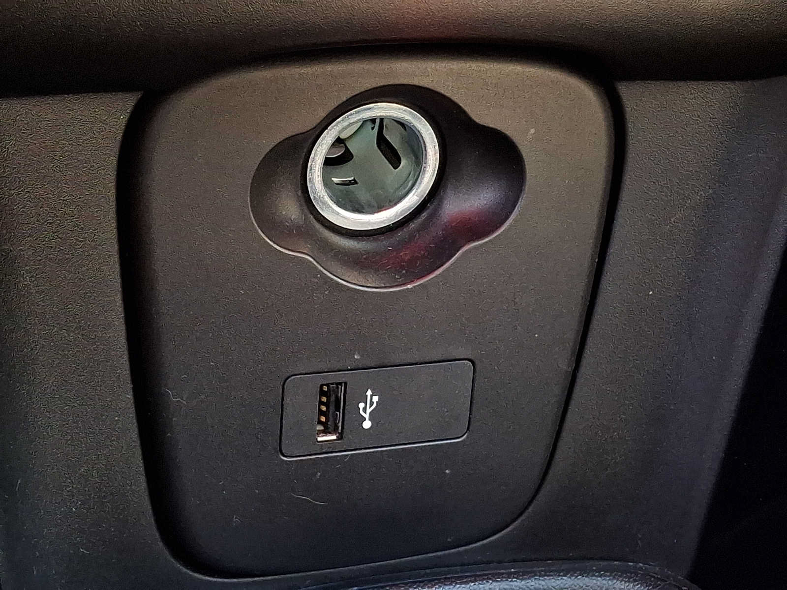 Certified 2024 MINI Cooper S FWD image 22